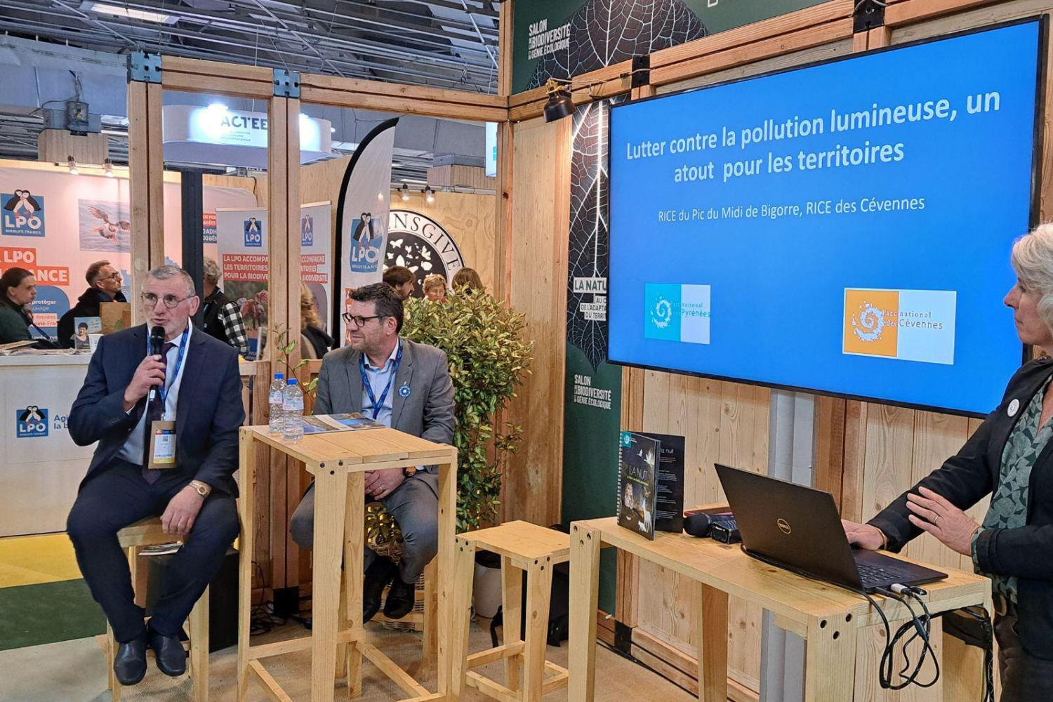 Le Parc national des Pyrénées au Salon des maires de Paris